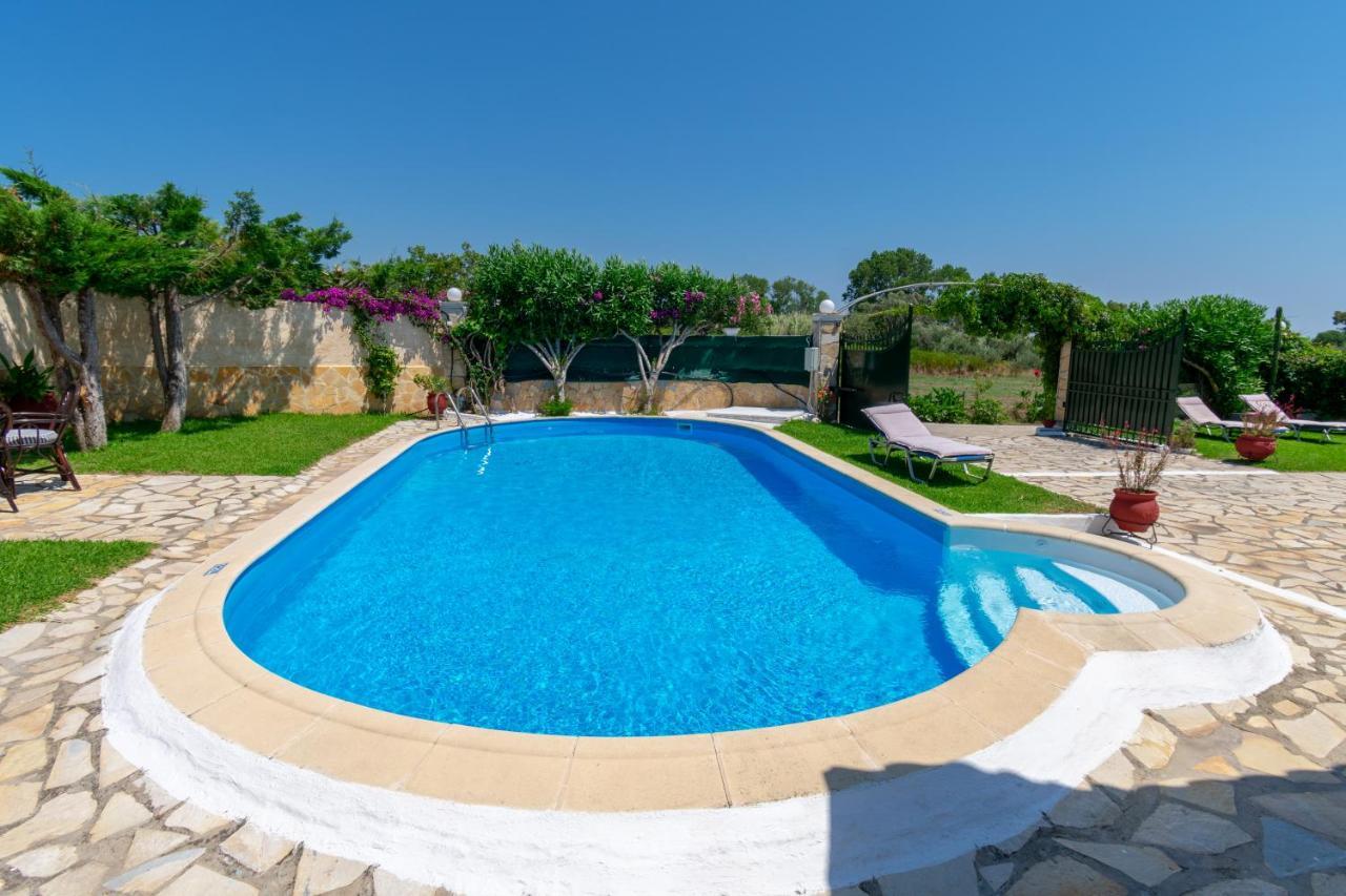 Villa Saia Halikounas Экстерьер фото